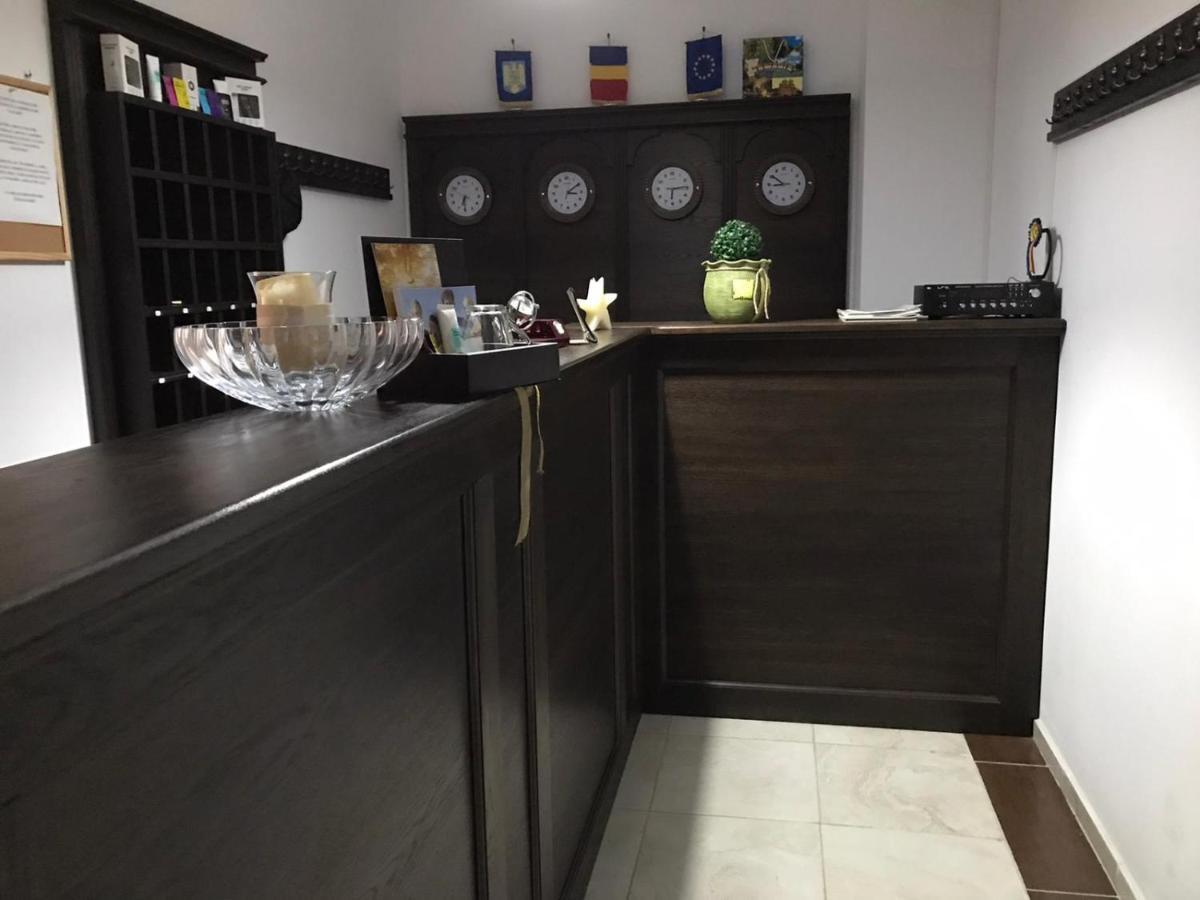 Pensiune Restaurant Indus Ocna Sibiului Buitenkant foto