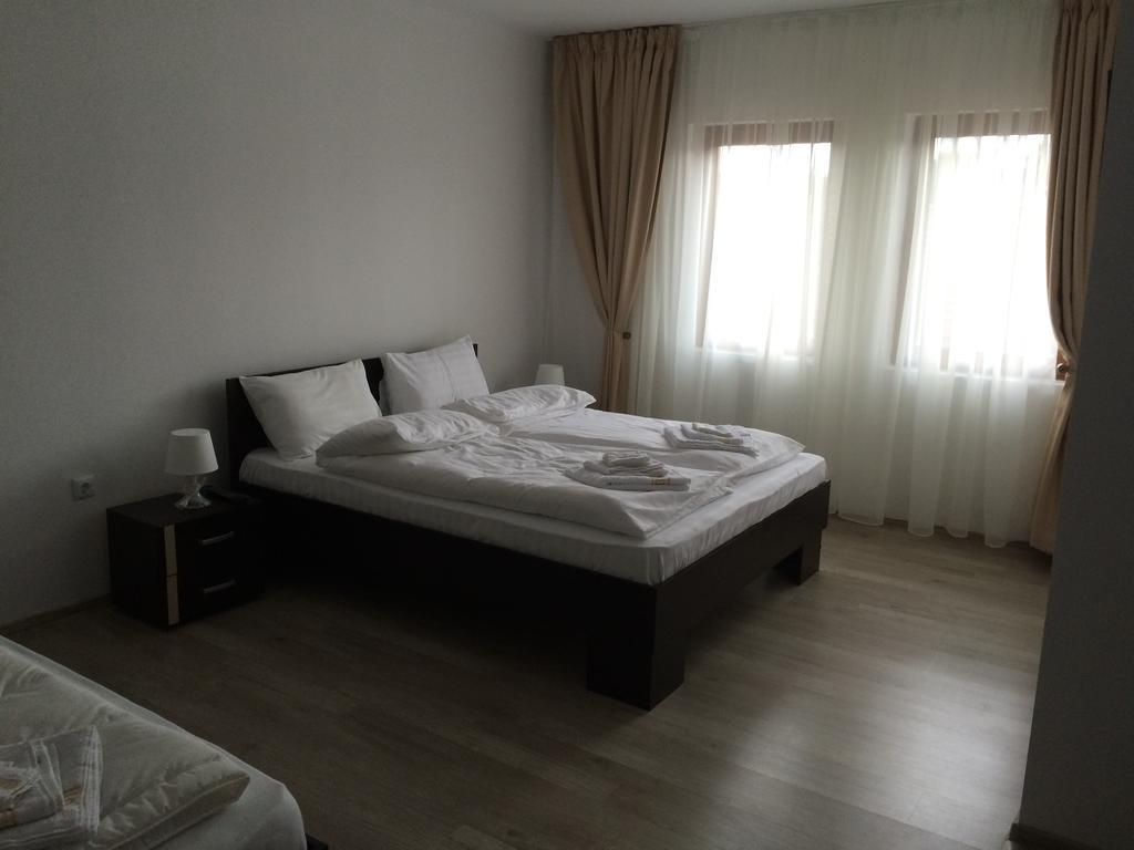 Pensiune Restaurant Indus Ocna Sibiului Kamer foto